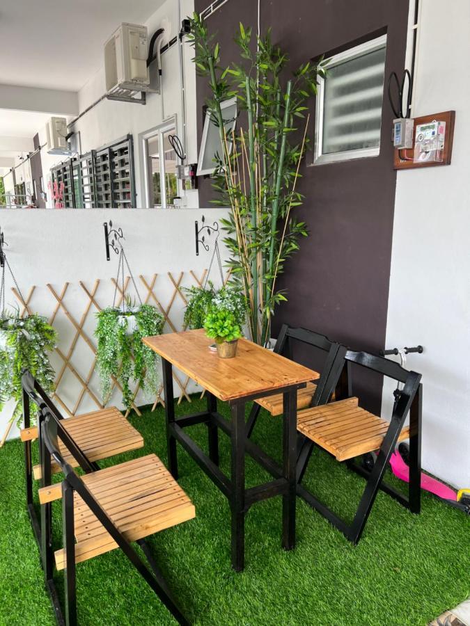 Mieda Rizqi Homestay Kampong Melayu Changkat Larah 外观 照片