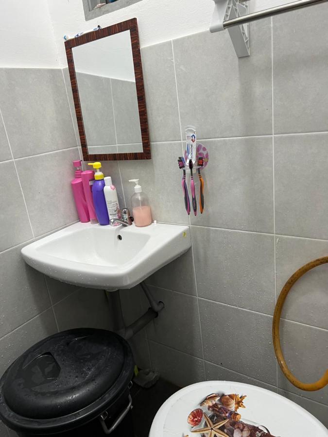 Mieda Rizqi Homestay Kampong Melayu Changkat Larah 外观 照片